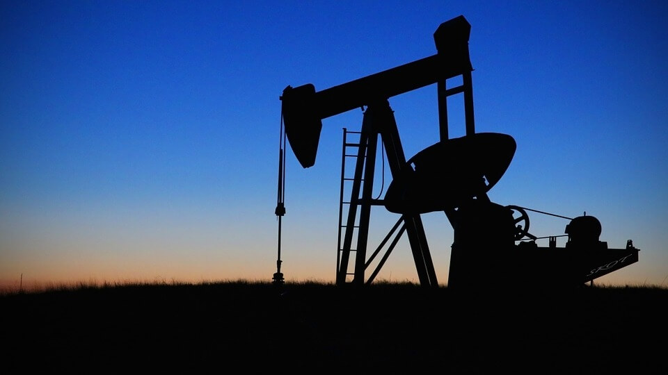 国际油价微升美国油管关闭进入第五天