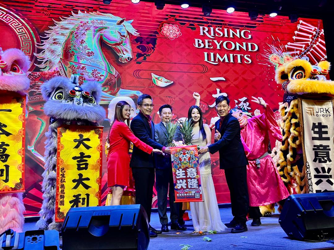 JRK控股去年成绩标青 拿督斯里官政锴：寻求上市开启新篇章